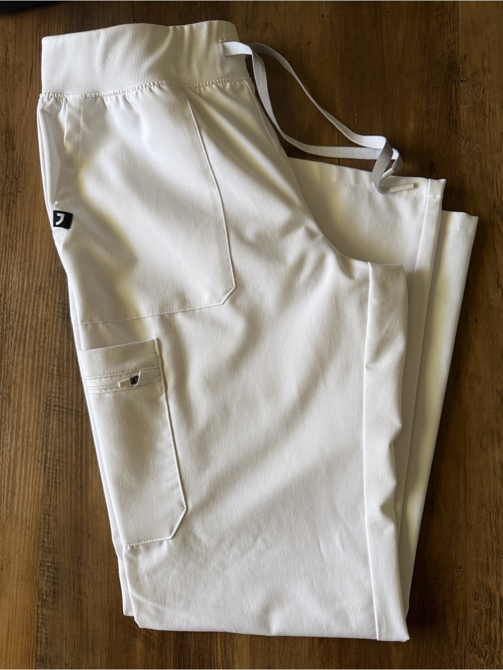 Jaanuu White Cargo Scrub Pants with Drawstring Waist